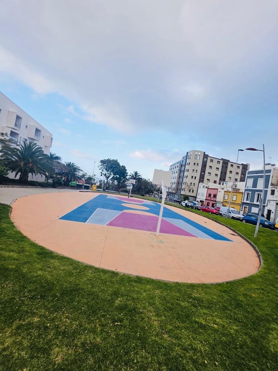 1 soverom Leilighet til salgs i Las Palmas de Gran Canaria med svømmebasseng - € 269 000 (Ref: 9755626)