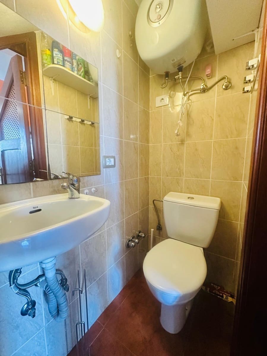 1 quarto Apartamento para arrendar em Campo Internacional com piscina - 1 200 € (Ref: 9788374)