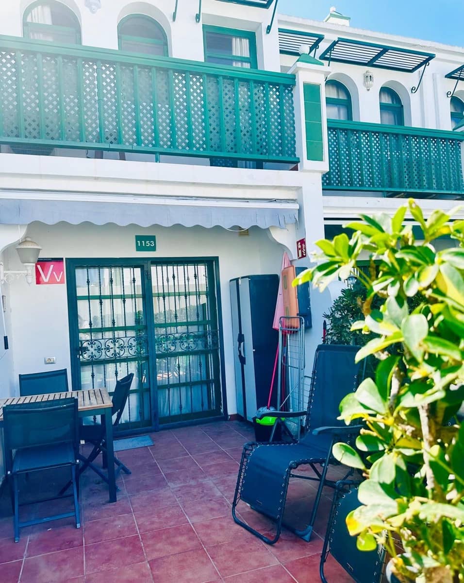 1 quarto Apartamento para arrendar em Campo Internacional com piscina - 1 200 € (Ref: 9788374)