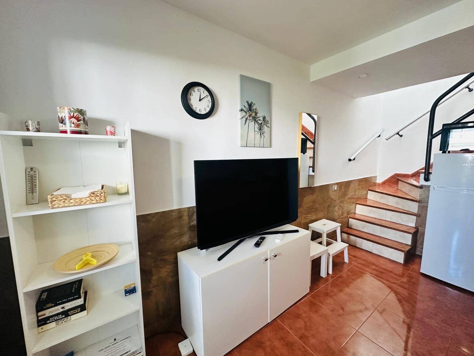 1 quarto Apartamento para arrendar em Campo Internacional com piscina - 1 200 € (Ref: 9788374)