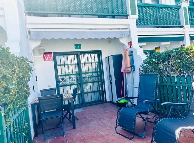 1 slaapkamer Appartement te huur in Campo Internacional, San Bartolomé de Tirajana met zwembad - € 1.200 (Ref: 9788374)