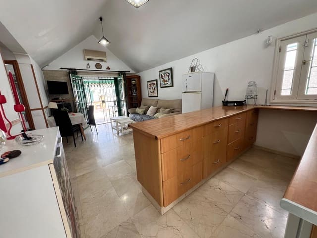 Adosado de 2 habitaciones en Maspalomas, San Bartolomé de Tirajana en alquiler con piscina - 1.600 € (Ref: 9794570)