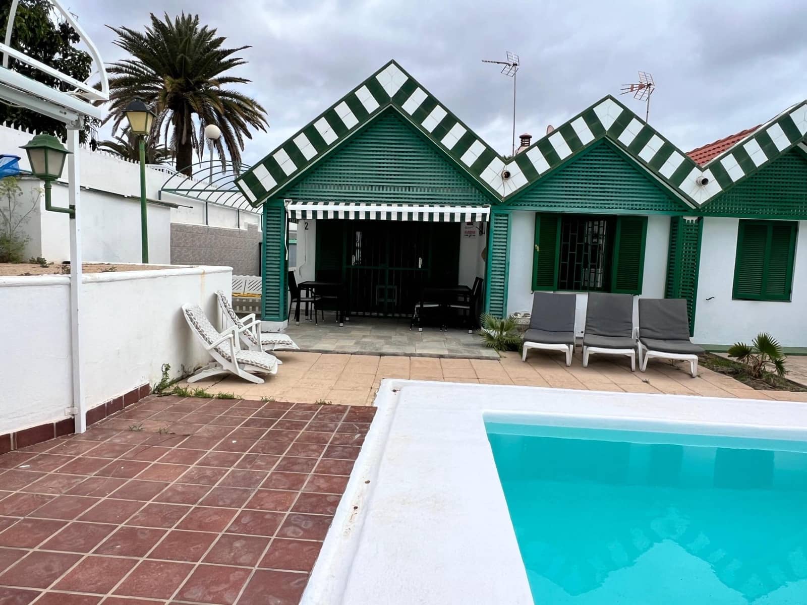 Adosado de 2 habitaciones en Maspalomas en alquiler con piscina - 1.600 € (Ref: 9794570)
