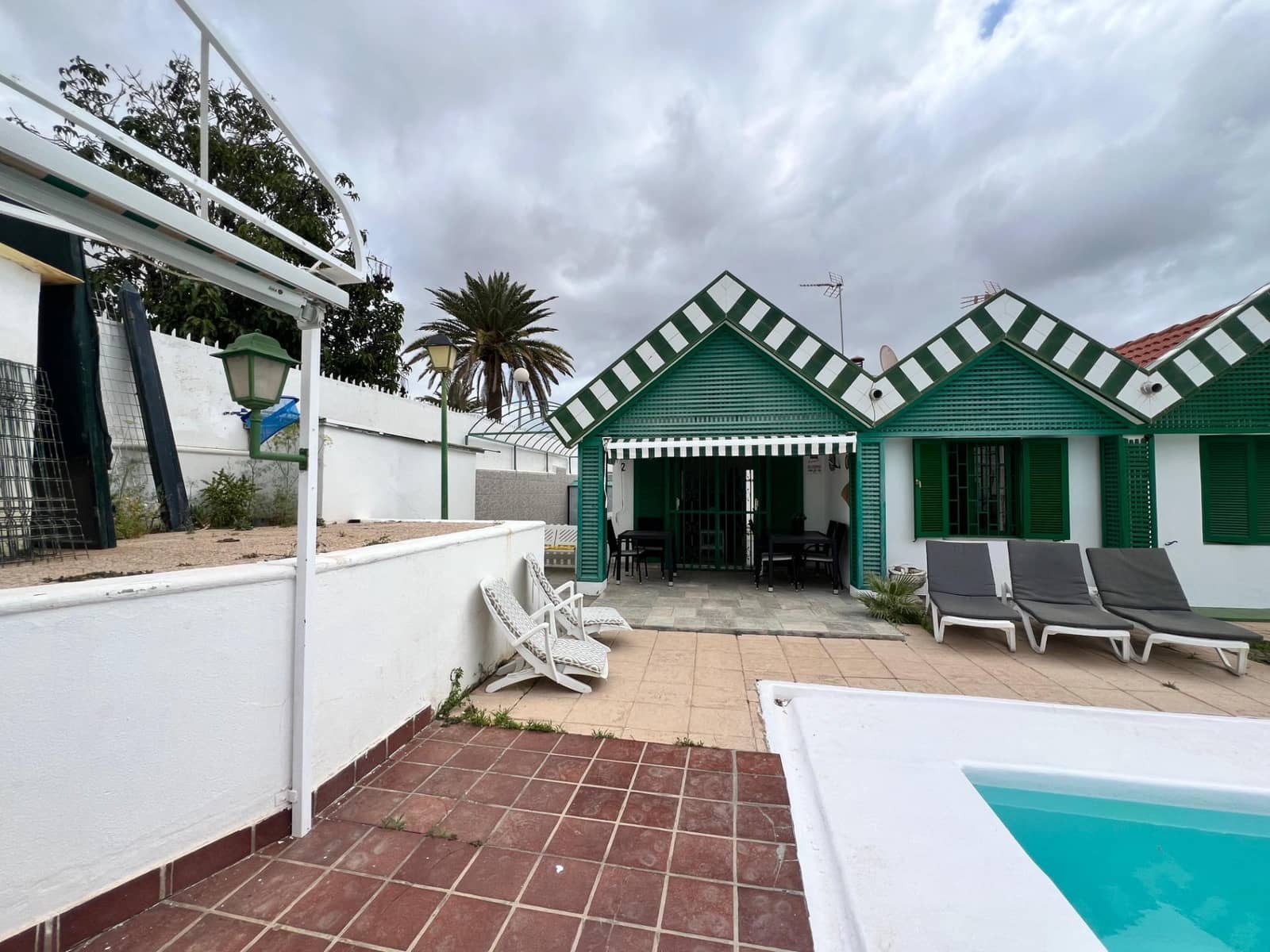 Adosado de 2 habitaciones en Maspalomas en alquiler con piscina - 1.600 € (Ref: 9794570)