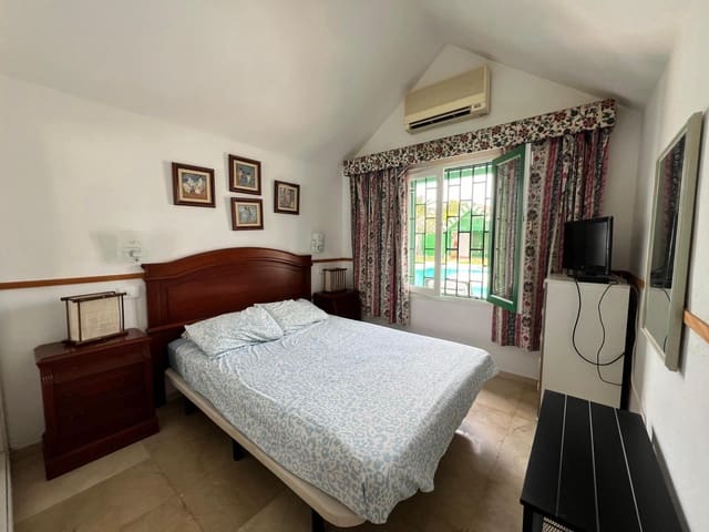 2 slaapkamer Rijtjeshuis te huur in Maspalomas, San Bartolomé de Tirajana met zwembad - € 1.500 (Ref: 9794570)