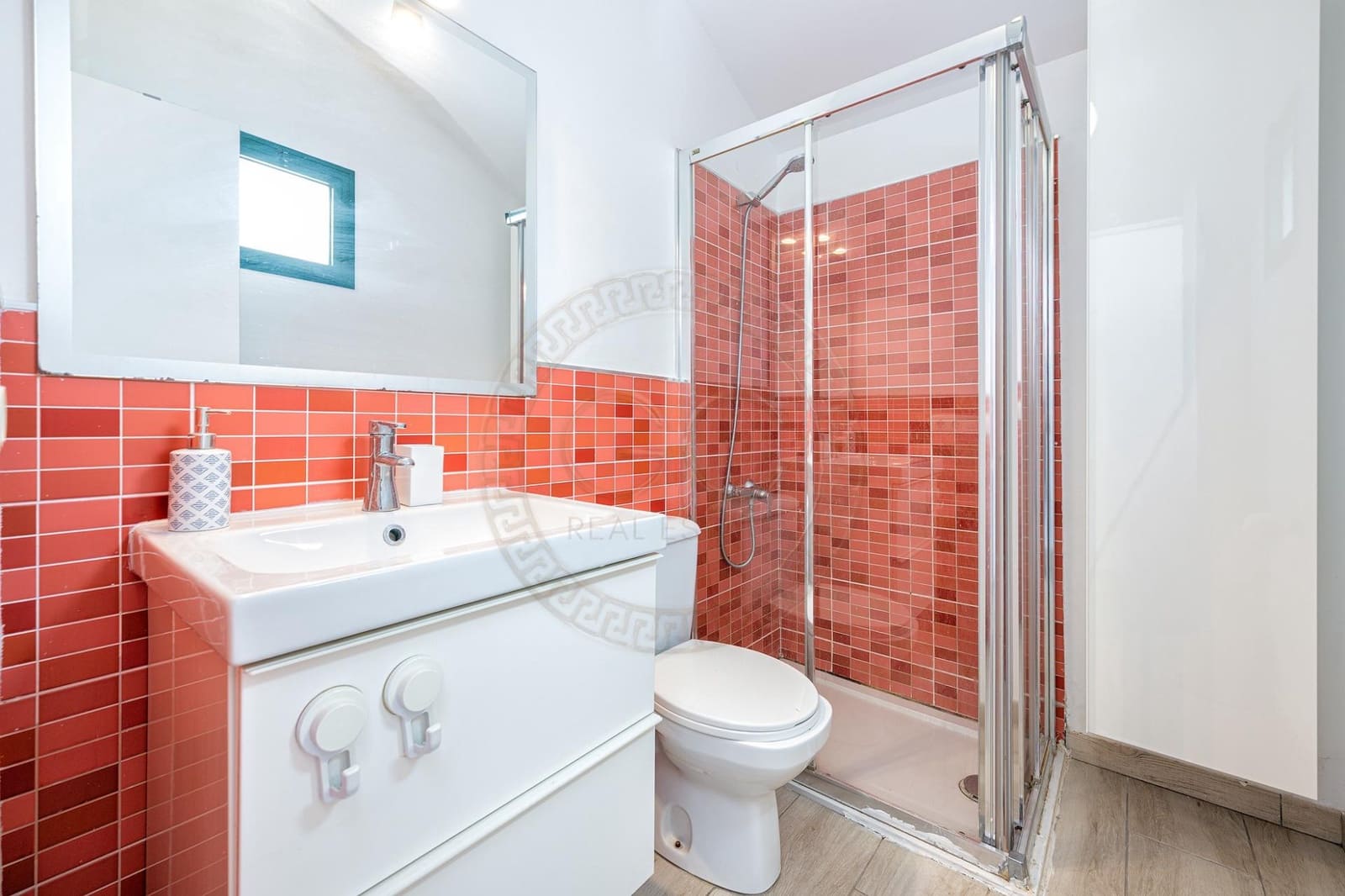 1 makuuhuone Huoneisto myytävänä paikassa Sonneland mukana uima-altaan - 279 000 € (Ref: 9794571)