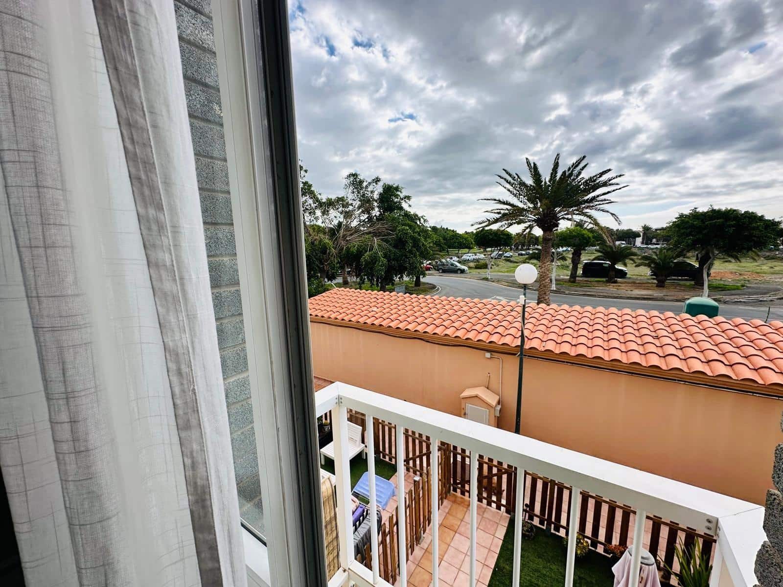 1 quarto Apartamento para venda em San Bartolome de Tirajana com piscina - 236 000 € (Ref: 9797061)