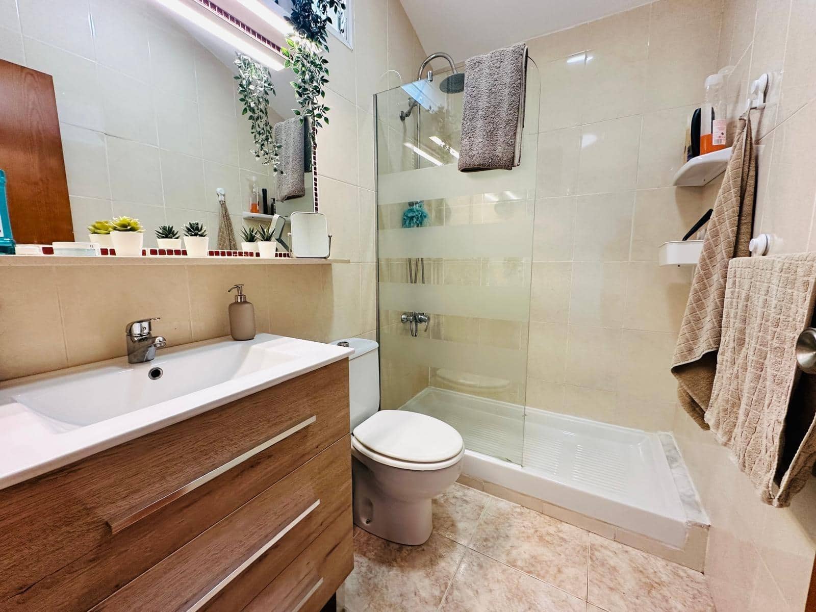 1 quarto Apartamento para venda em San Bartolome de Tirajana com piscina - 236 000 € (Ref: 9797061)