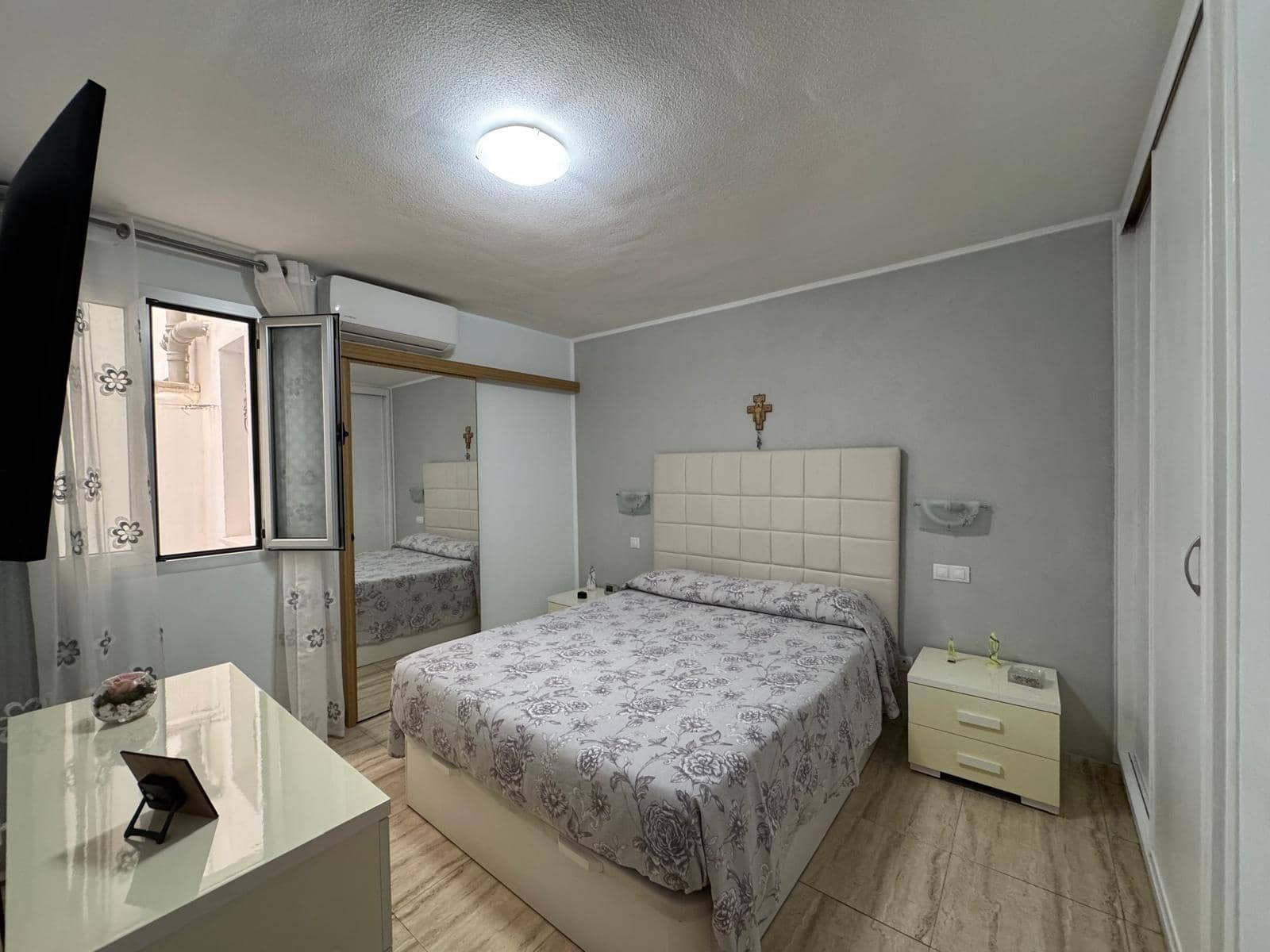 2 Zimmer Wohnung zu verkaufen in El Tablero mit Garage - 240.000 € (Ref: 9807933)