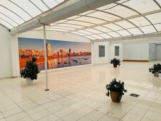 Apartamento de 1 habitación en Sonneland, San Bartolomé de Tirajana en alquiler con piscina - 950 € (Ref: 9822894)