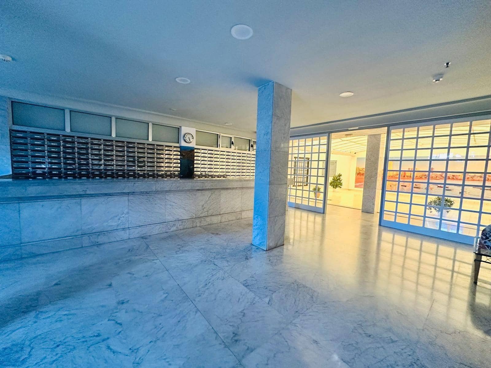 1 soverom Leilighet til leie i Sonneland med svømmebasseng - € 950 (Ref: 9822894)