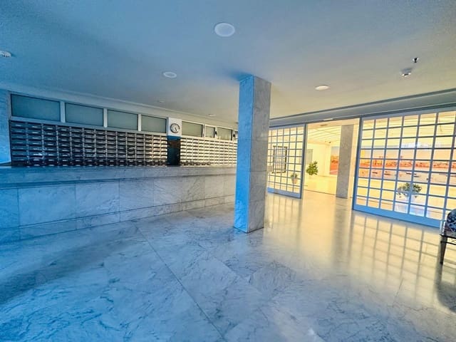Apartamento de 1 habitación en Sonneland, San Bartolomé de Tirajana en alquiler con piscina - 950 € (Ref: 9822894)