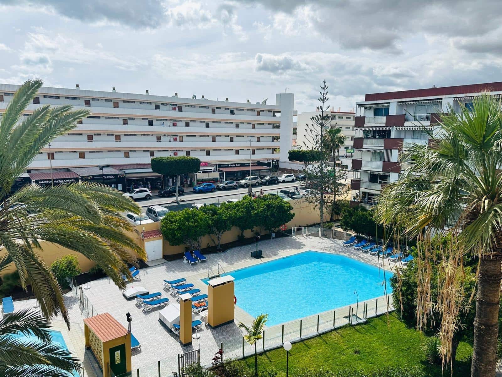 1 bedroom Apartment for rent in San Bartolome de Tirajana with pool - € 1,200 (Ref: 9831330)