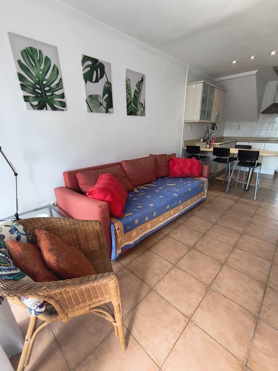 2 bedroom Apartment for rent in Playa del Ingles with pool garage - € 1,400 (Ref: 9831331)