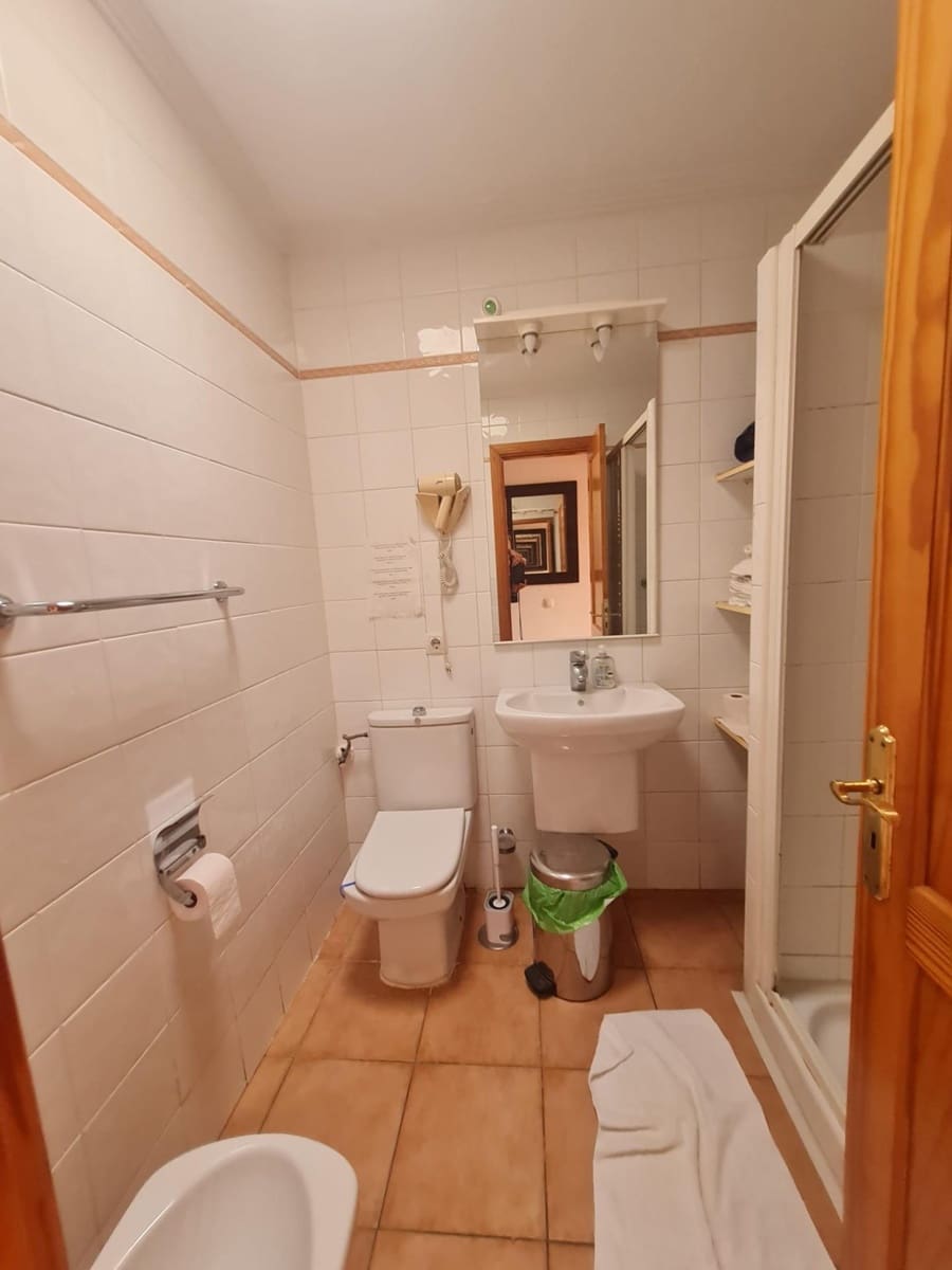 2 bedroom Apartment for rent in Playa del Ingles with pool garage - € 1,400 (Ref: 9831331)