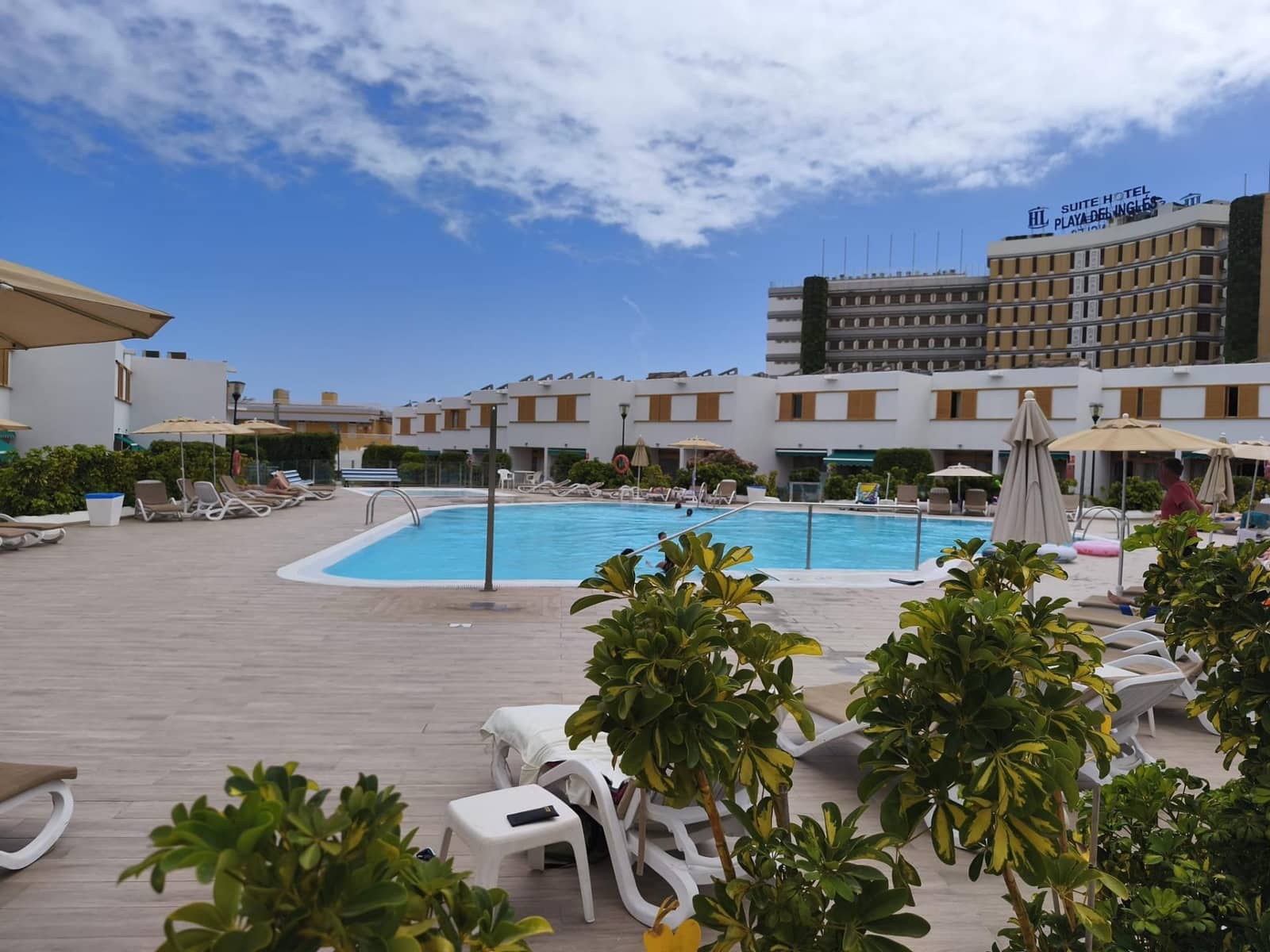 2 bedroom Apartment for rent in Playa del Ingles with pool garage - € 1,400 (Ref: 9831331)