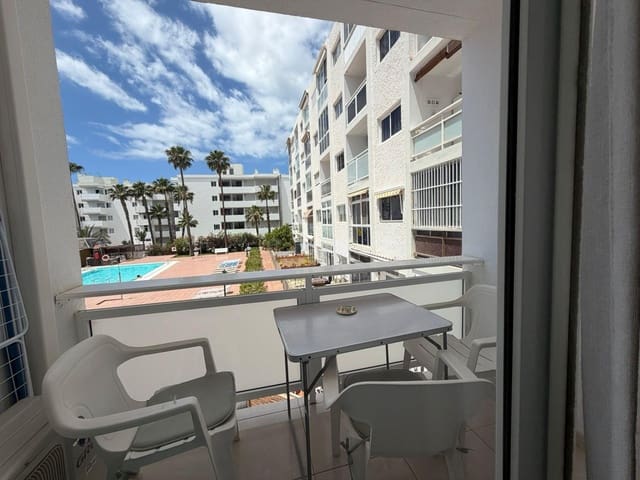 2 quarto Apartamento para arrendar em Playa del Inglés, San Bartolomé de Tirajana com piscina - 1 450 € (Ref: 9831332)