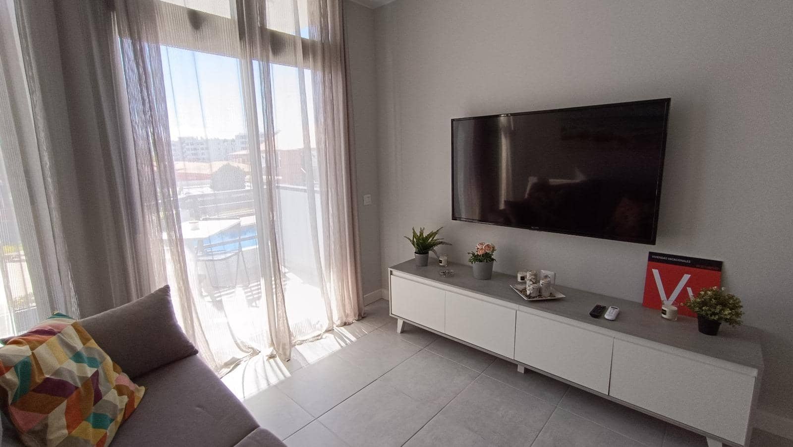 2 bedroom Apartment for sale in Playa del Ingles with pool - € 295,000 (Ref: 9833626)