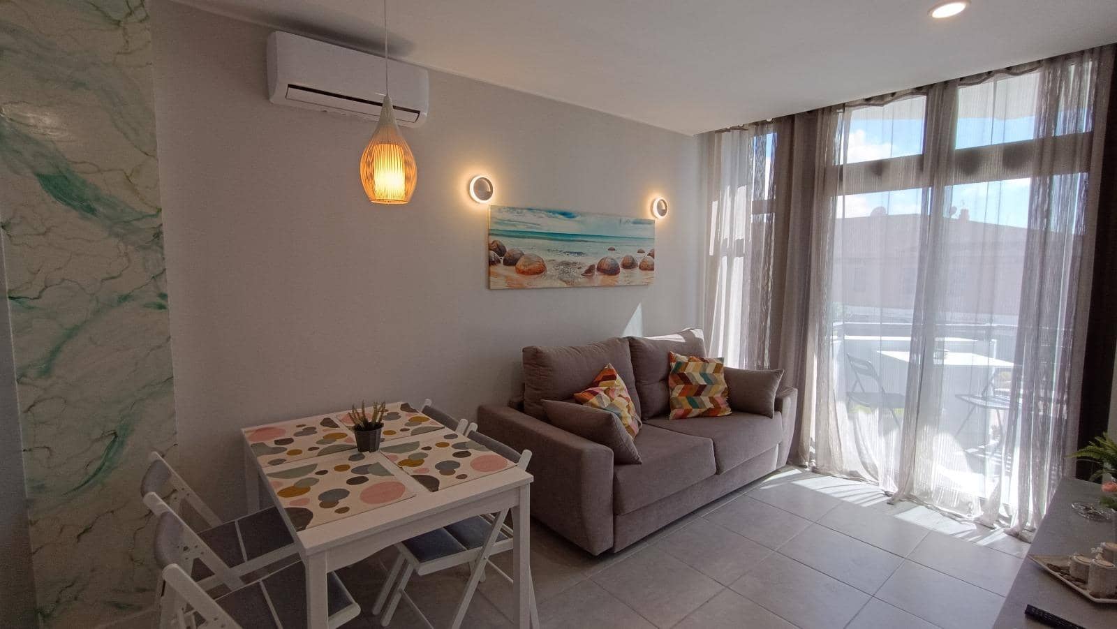 2 bedroom Apartment for sale in Playa del Ingles with pool - € 295,000 (Ref: 9833626)