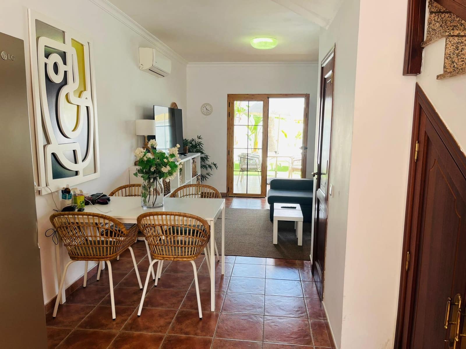 2 bedroom Bungalow for rent in Playa del Ingles with pool - € 1,400 (Ref: 9839231)