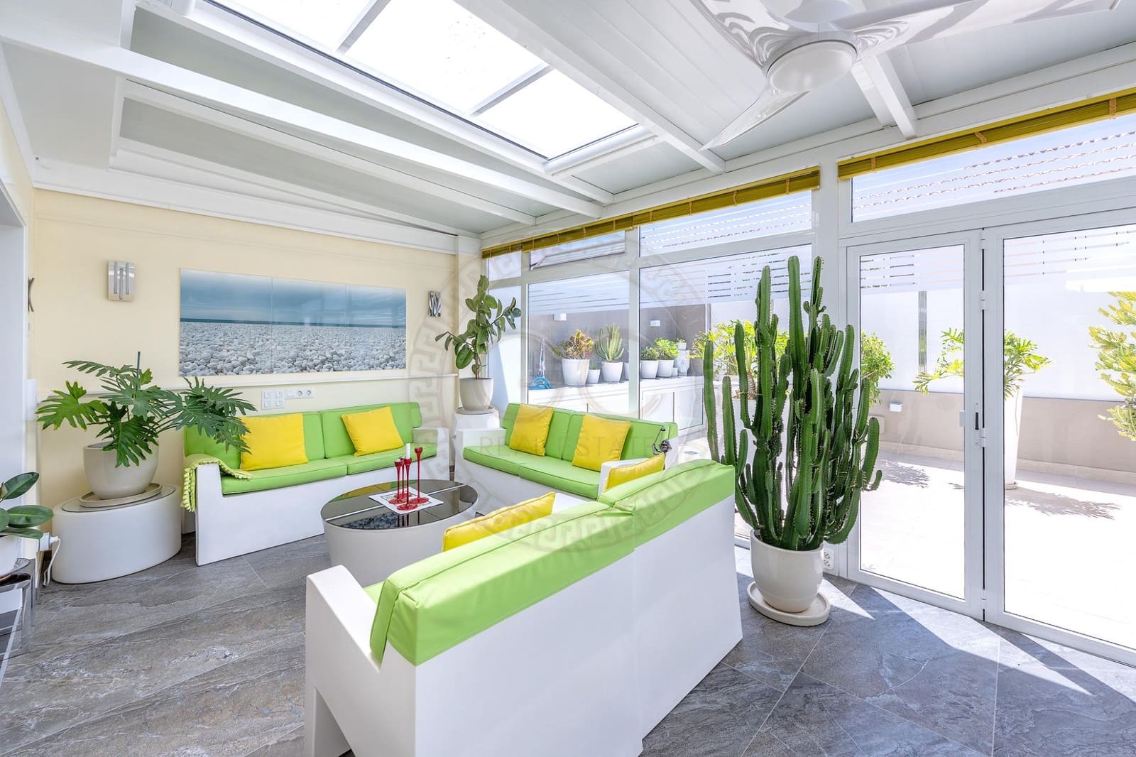 3 quarto Moradia em Banda para venda em Sonneland com piscina garagem - 699 900 € (Ref: 9839232)