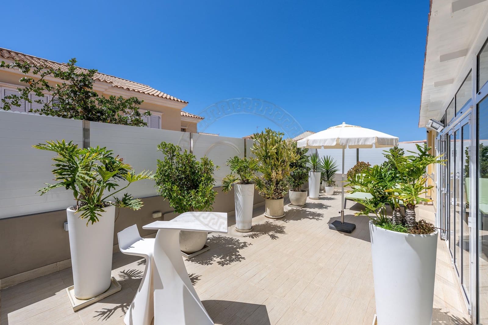 3 quarto Moradia em Banda para venda em Sonneland com piscina garagem - 699 900 € (Ref: 9839232)