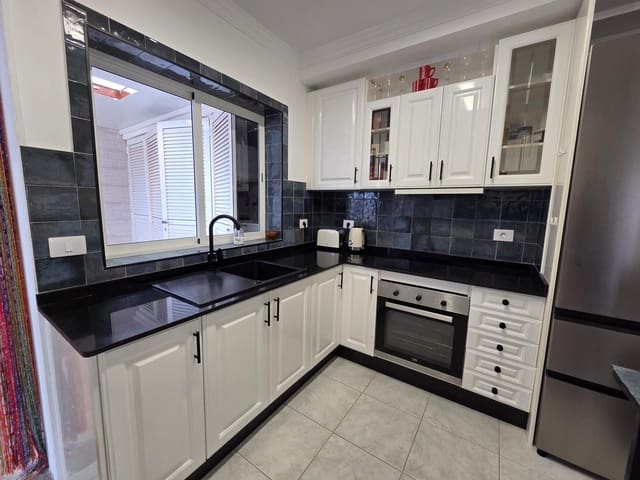 3 camera da letto Villetta Bifamiliare in vendita in San Bartolomé de Tirajana con garage - 379.500 € (Rif: 9843372)