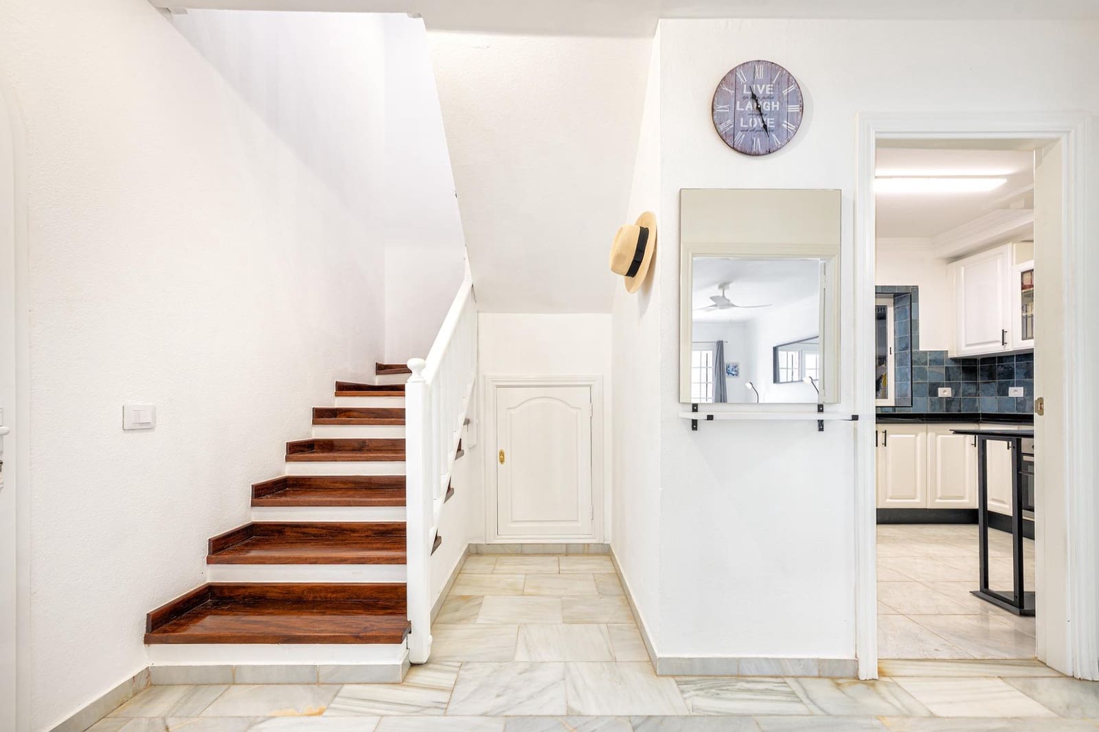 3 sypialnia Dom blizniak na sprzedaż w San Bartolome de Tirajana z garażem - 359 000 € (Ref: 9843372)