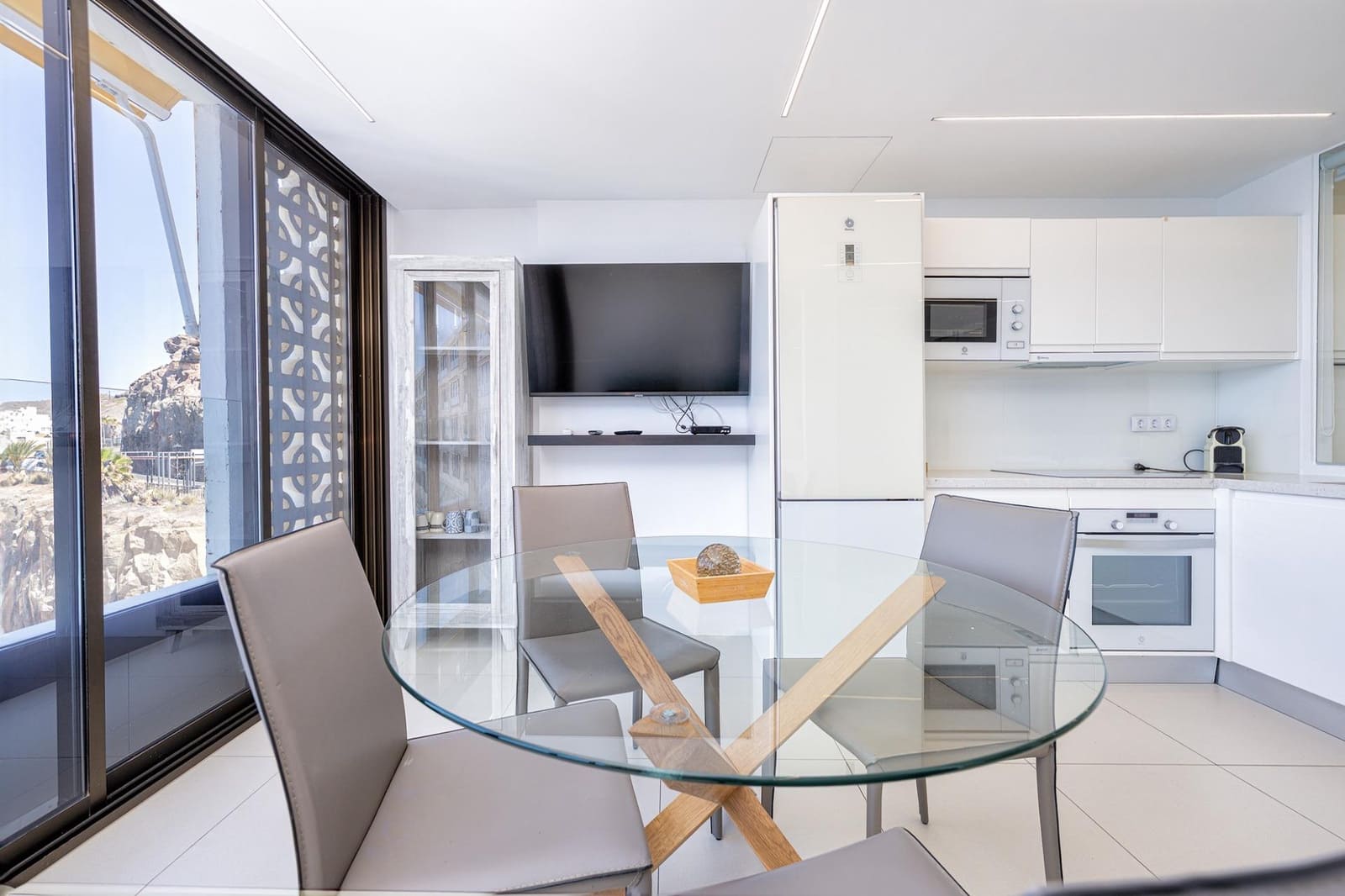 2 bedroom Apartment for sale in Mogan - € 360,000 (Ref: 9855431)