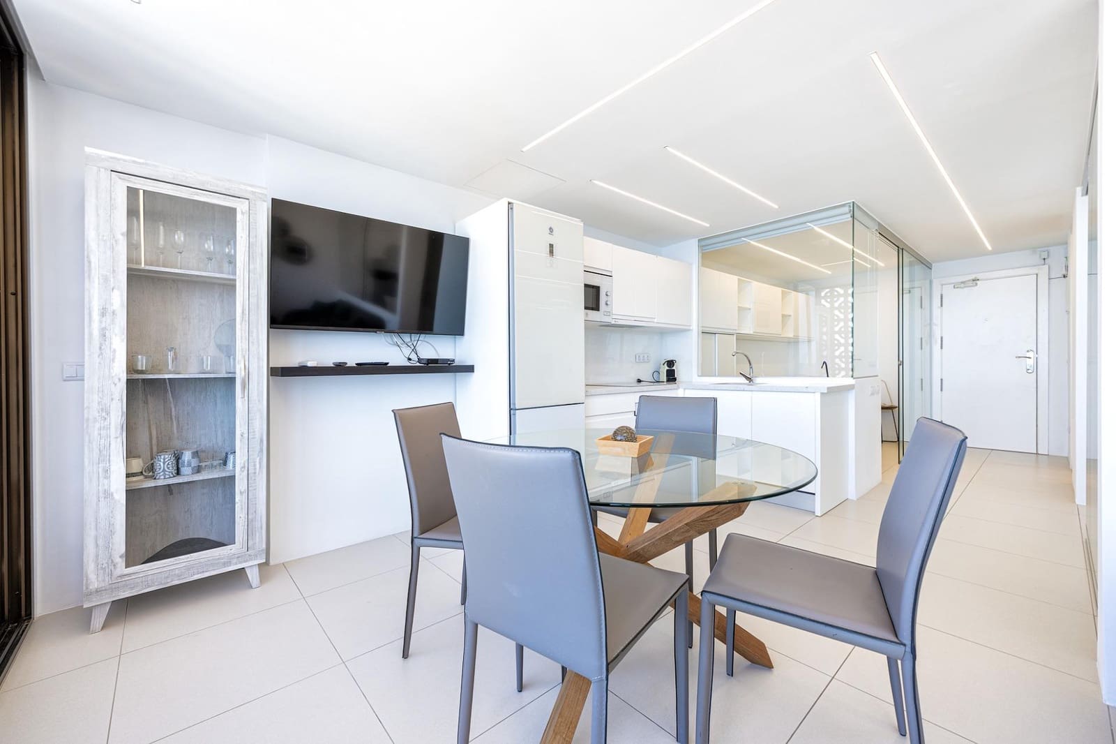 2 bedroom Apartment for sale in Mogan - € 360,000 (Ref: 9855431)