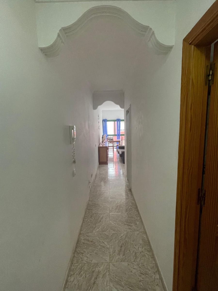 1 sypialnia Mieszkanie do wynajęcia w Arinaga - 800 € (Ref: 9878775)