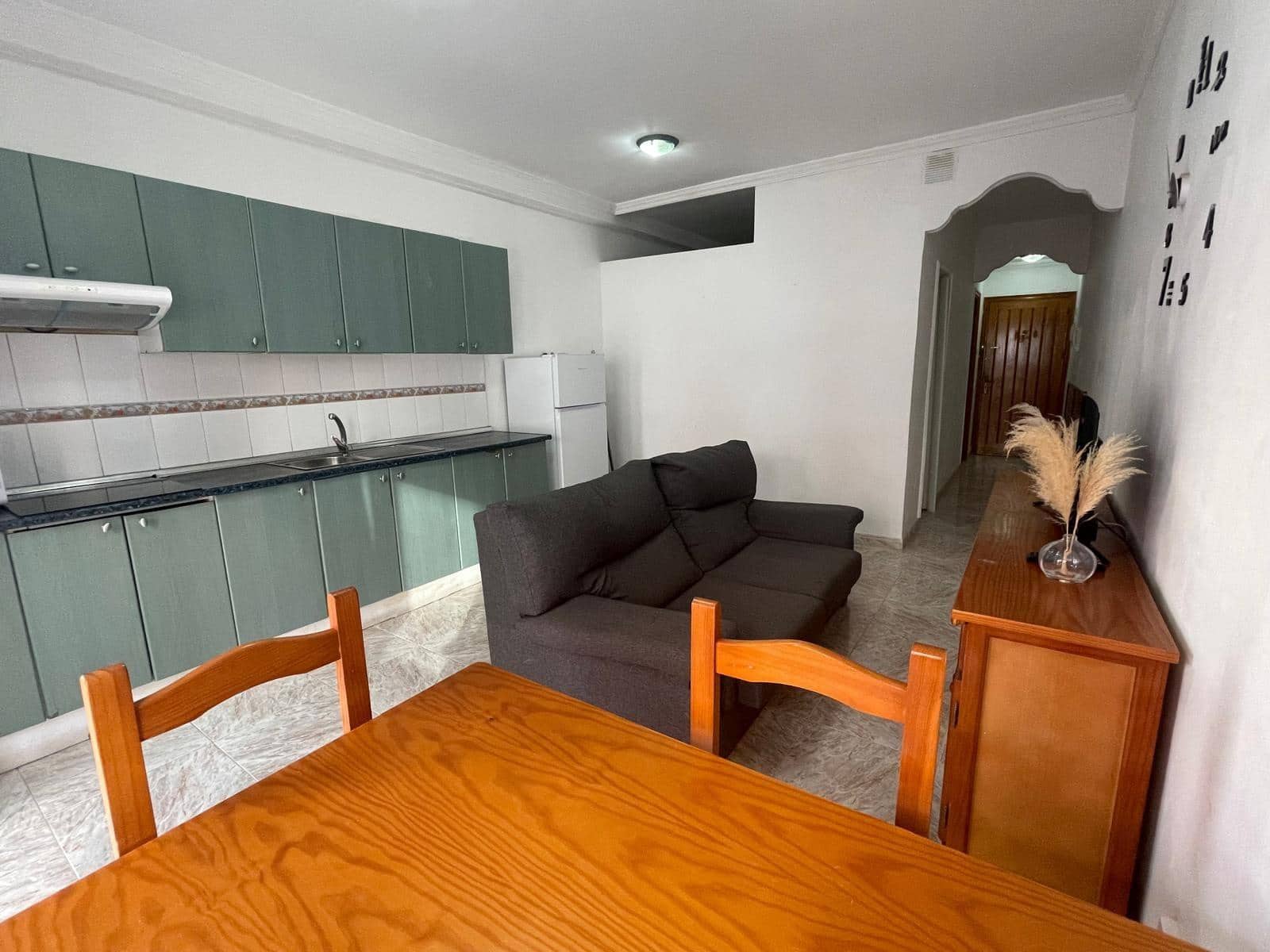 1 sypialnia Mieszkanie do wynajęcia w Arinaga - 800 € (Ref: 9878775)