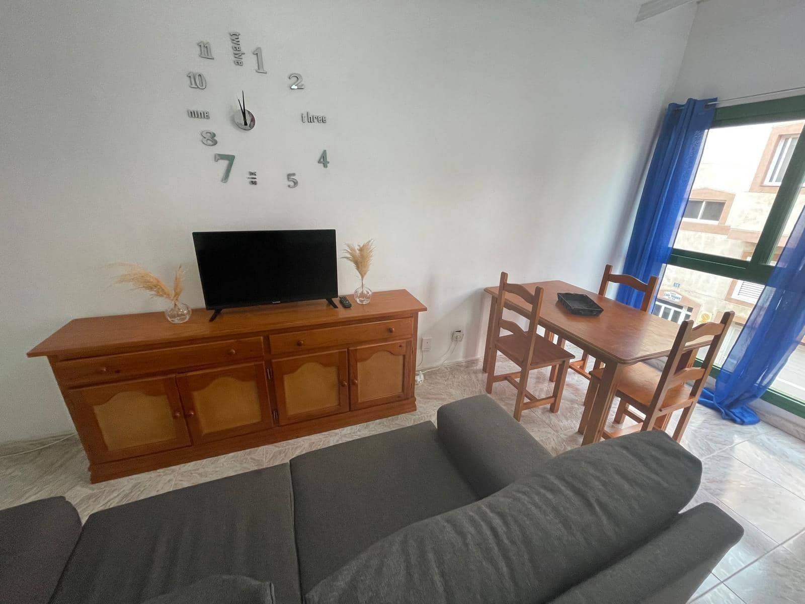 1 sypialnia Mieszkanie do wynajęcia w Arinaga - 800 € (Ref: 9878775)