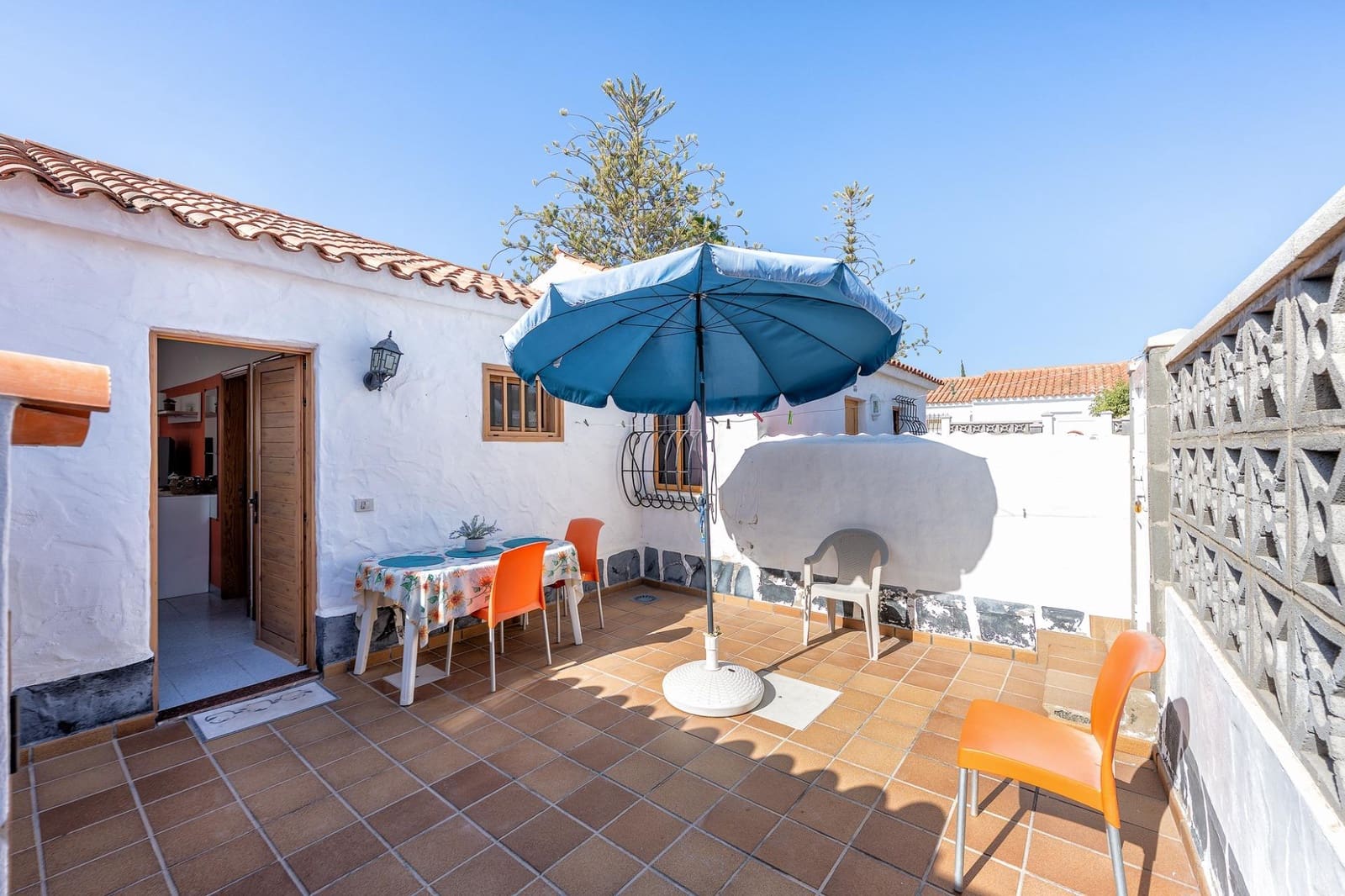 1 bedroom Terraced Villa for sale in Playa del Ingles with pool - € 309,750 (Ref: 9878777)