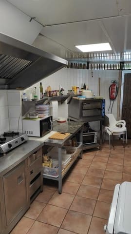 Erhverv til salg i Maspalomas, San Bartolomé de Tirajana med swimmingpool - € 189.000 (Ref: 9878778)