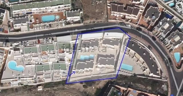 2 chambre Appartement à vendre à Puerto Rico, Mogán avec piscine - 355 000 € (Ref: 9892343)