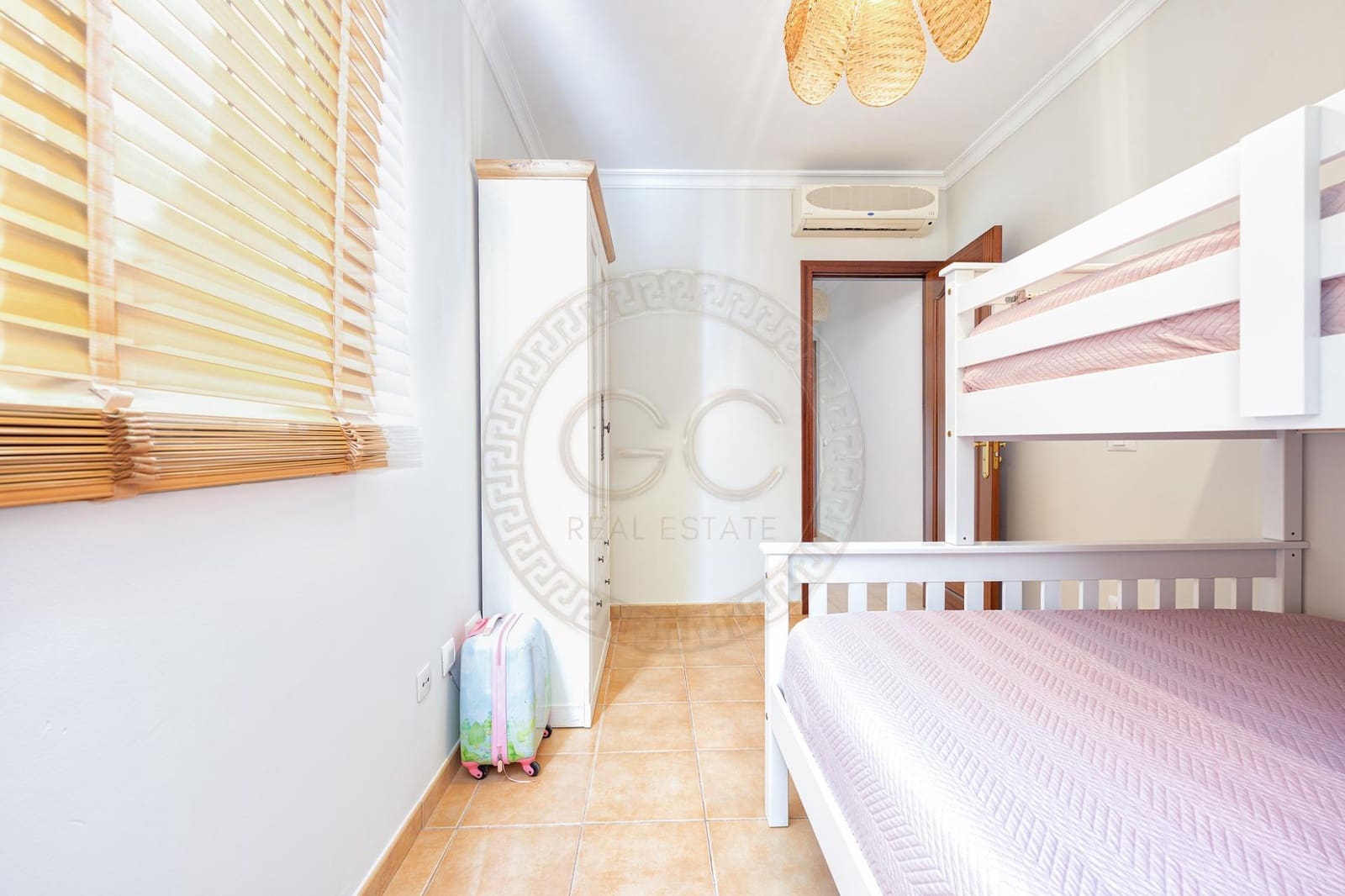 2 quarto Moradia em Banda para arrendar em Puerto Rico com piscina garagem - 1 800 € (Ref: 9938156)