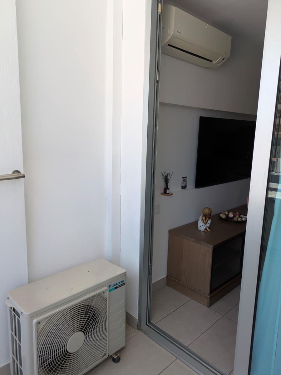1 bedroom Apartment for sale in Playa del Ingles with pool - € 250,000 (Ref: 9942505)