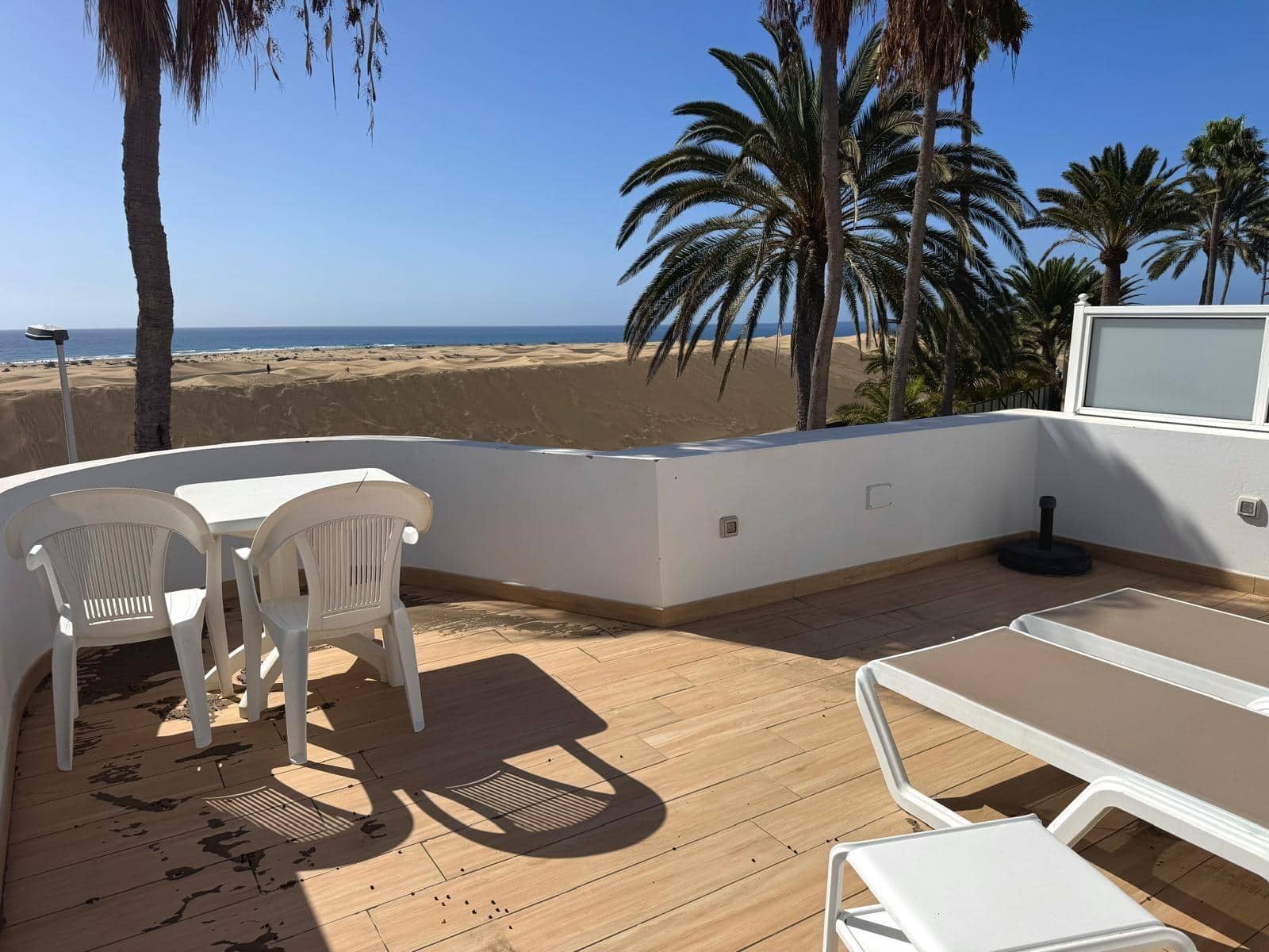 Pareado de 2 habitaciones en Playa del Inglés en venta con piscina - 1.000.000 € (Ref: 9954216)