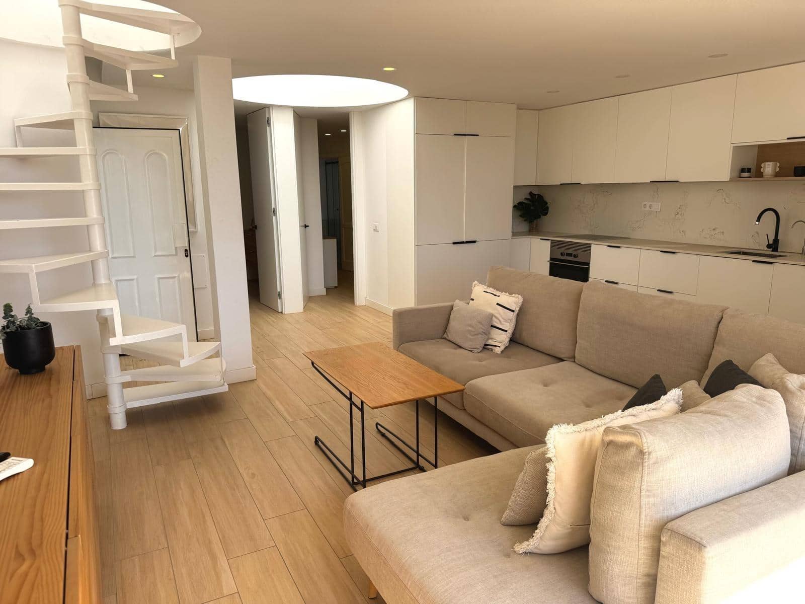 Pareado de 2 habitaciones en Playa del Inglés en venta con piscina - 1.000.000 € (Ref: 9954216)