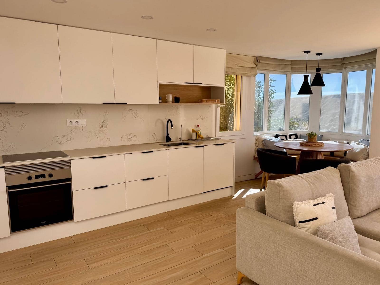 Pareado de 2 habitaciones en Playa del Inglés en venta con piscina - 1.000.000 € (Ref: 9954216)