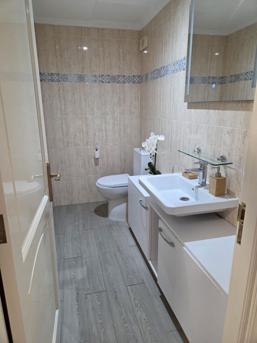 Kontor til leie i Playa del Ingles med garasje - € 1 100 (Ref: 9982979)