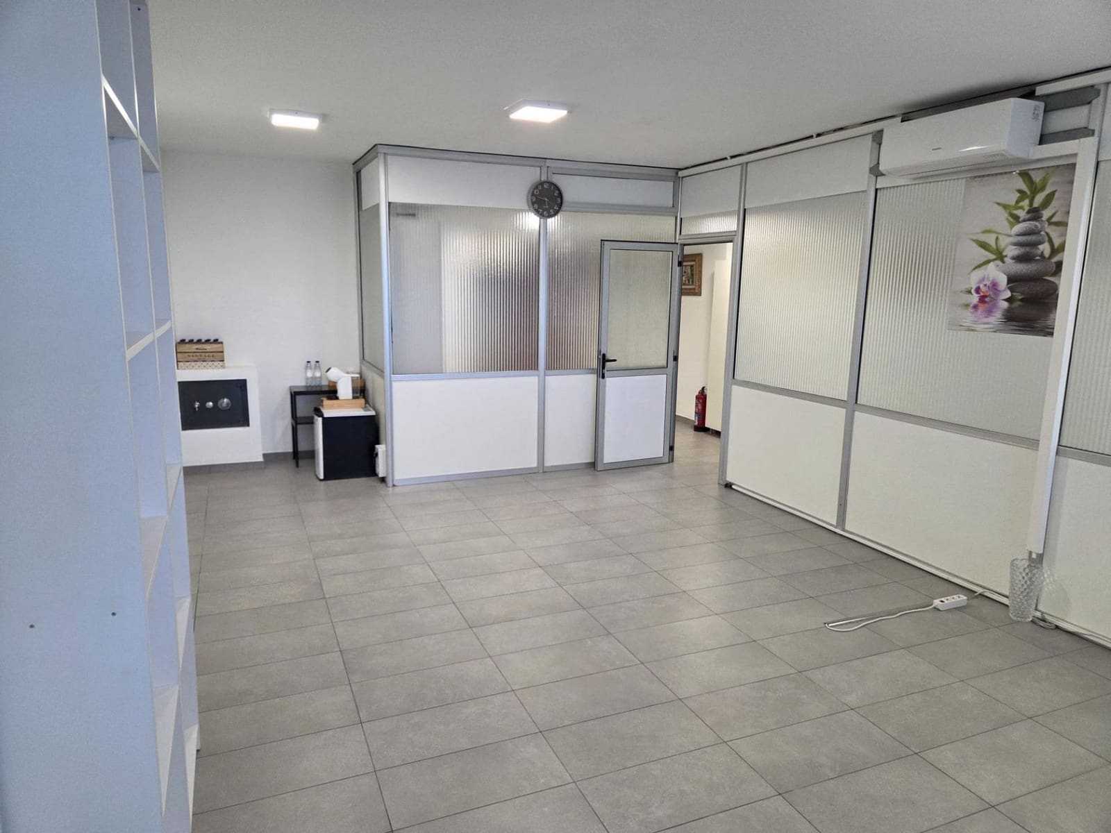 Kontor til leie i Playa del Ingles med garasje - € 1 100 (Ref: 9982979)