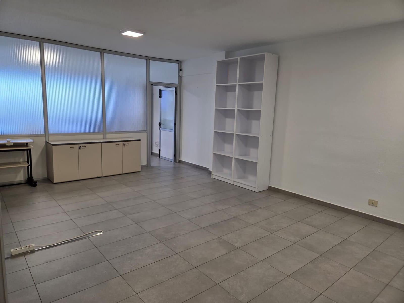Kontor til leie i Playa del Ingles med garasje - € 1 100 (Ref: 9982979)