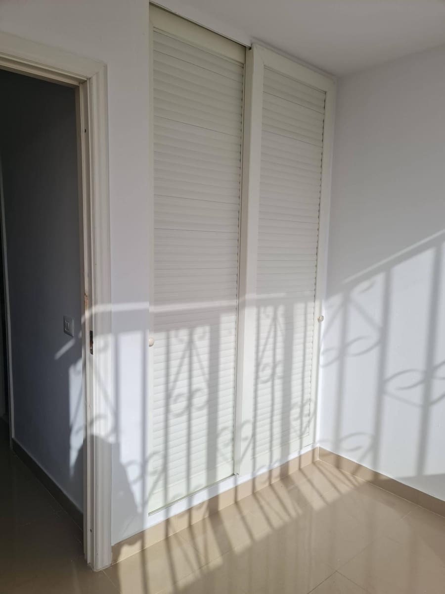 2 Zimmer Bungalow zu vermieten in San Bartolome de Tirajana mit Pool - 1.200 € (Ref: 9998802)