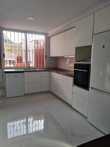 2 Zimmer Bungalow zu vermieten in San Bartolomé de Tirajana mit Pool - 1.200 € (Ref: 9998802)