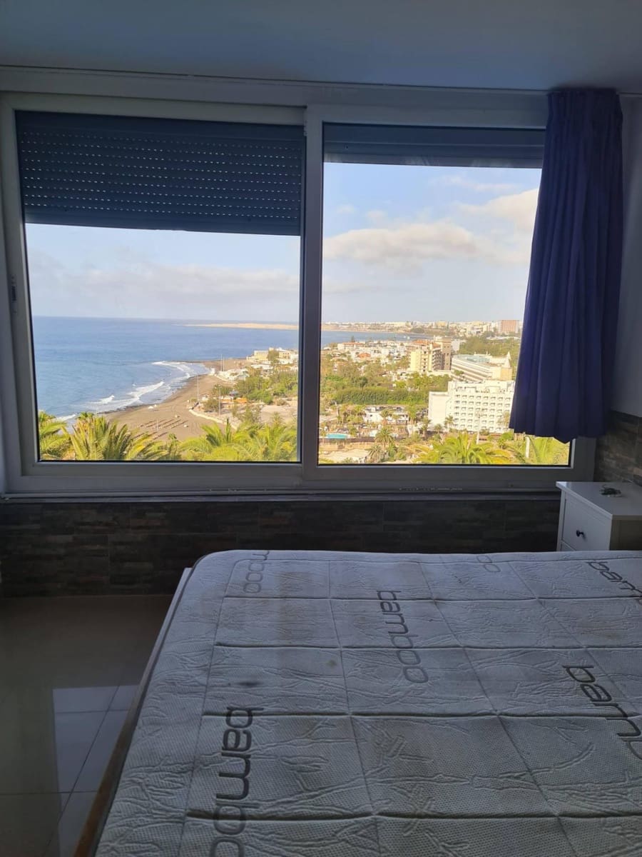 2 Zimmer Bungalow zu vermieten in San Bartolome de Tirajana mit Pool - 1.200 € (Ref: 9998802)