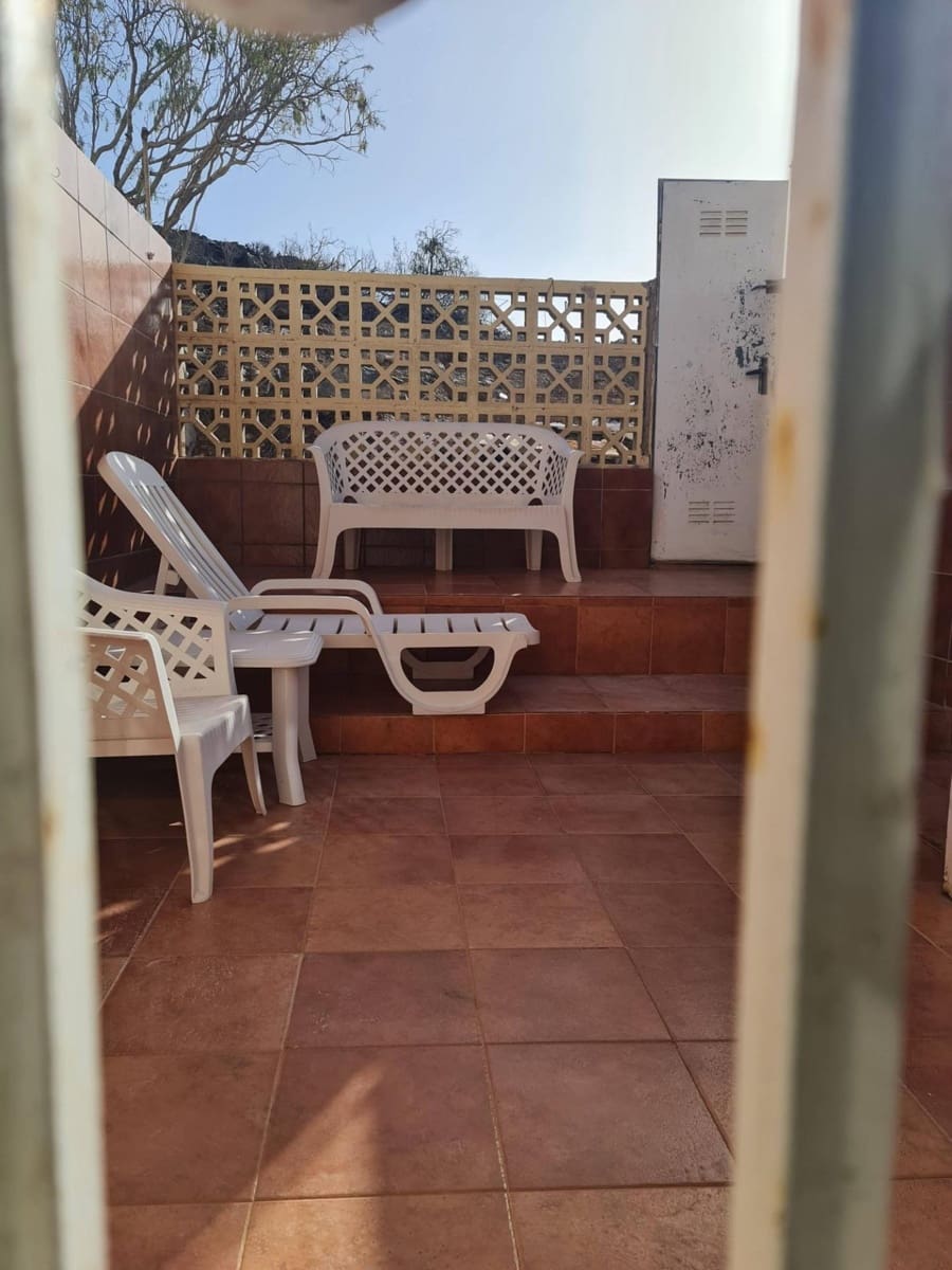 2 Zimmer Bungalow zu vermieten in San Bartolome de Tirajana mit Pool - 1.200 € (Ref: 9998802)