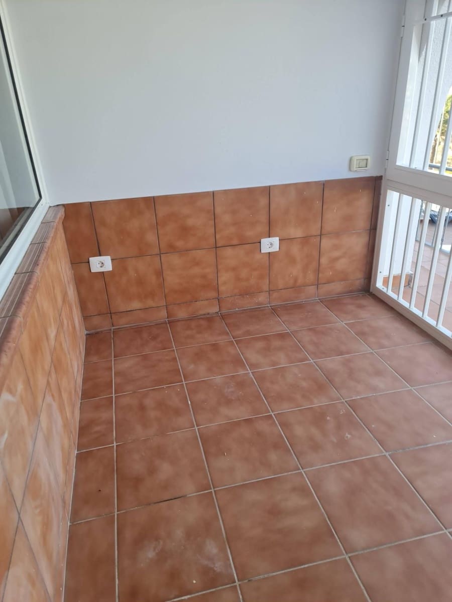 2 Zimmer Bungalow zu vermieten in San Bartolome de Tirajana mit Pool - 1.200 € (Ref: 9998802)