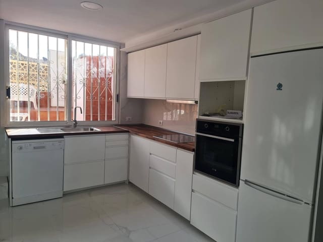 2 Zimmer Bungalow zu vermieten in San Bartolomé de Tirajana mit Pool - 1.200 € (Ref: 9998802)